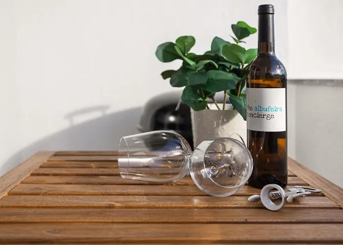 Tac - Blue Horizon * Albufeira